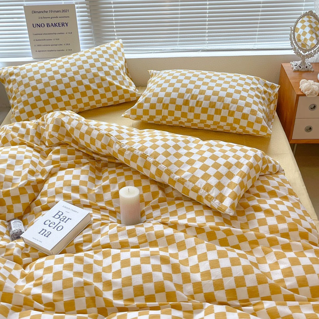 Danish Aesthetic Check Pattern Bedding Set