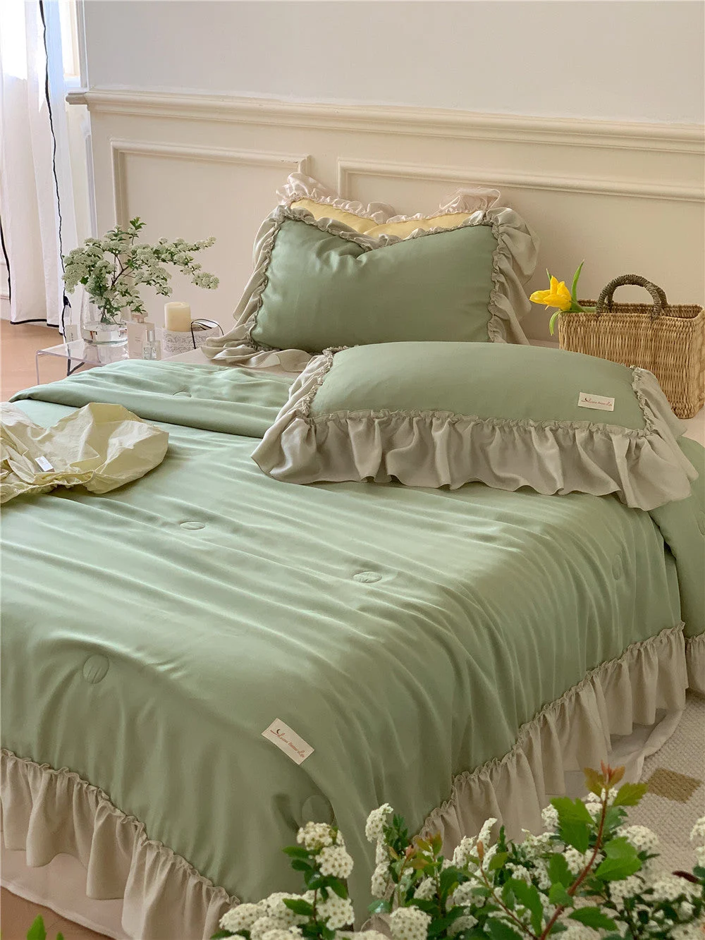 Stylish French Green Silk Ruffle Bedding Set for Summer