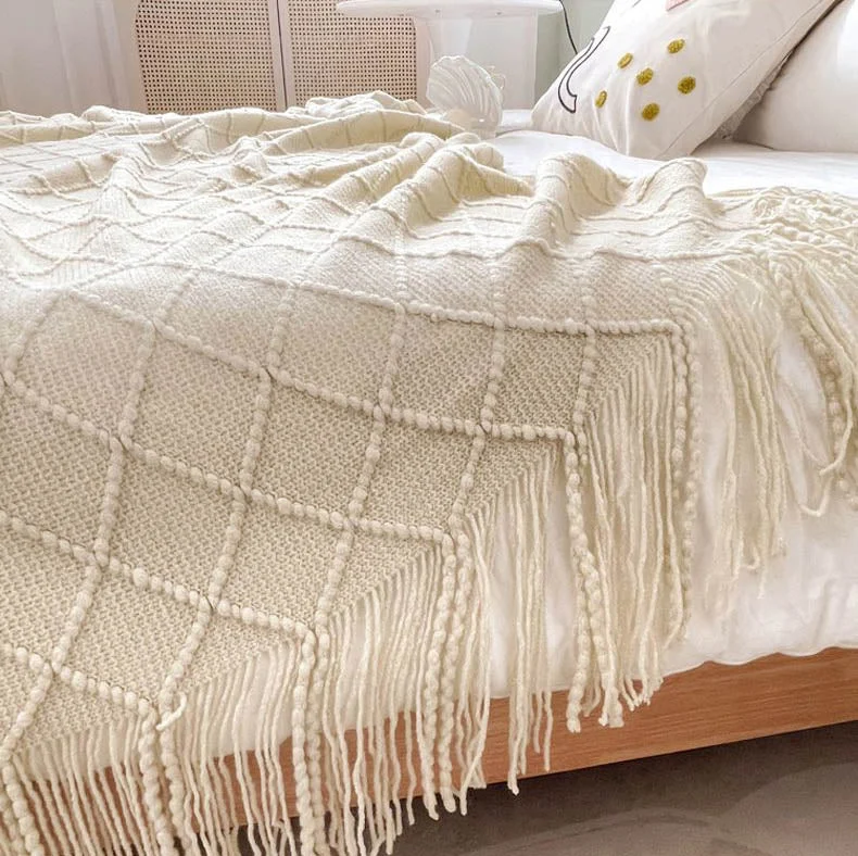 knitted blanket diamond texture