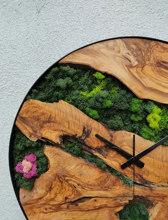 Wooden Wall Decor And Clock (6)