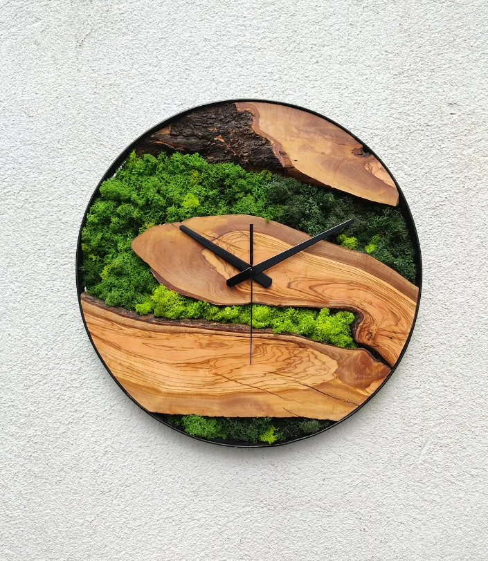 Wooden Wall Decor And Clock (9)