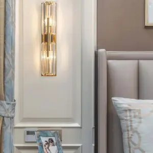 Luxurious Crystal Wall Lamp with 2 Lighting Elements