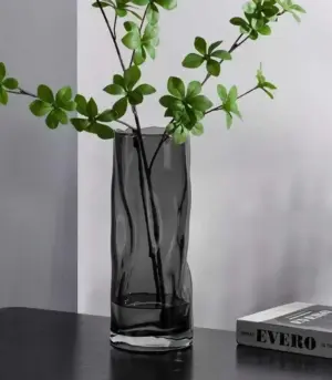 Tabletop Vase Transparent Crystal Glass with Swirls Cylindrical Black
