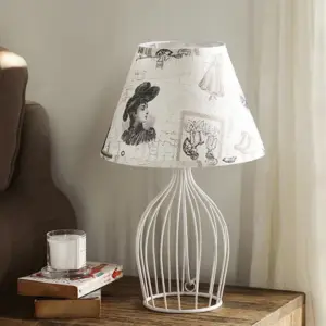 GloLight - Traditional conical table lamp with wire cage base
