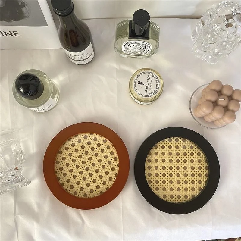 15cm Vintage Rattan Round Decorative Storage Tray Round Fruit Plate Desktop Small Items Jewelry Display Minimalist 6923830b Dde6 4da2 9ddd 1db3ec12ec05