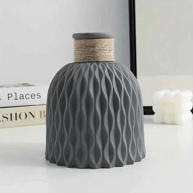 Water Ripple Plastic Vase - ISTANBULLU LTD