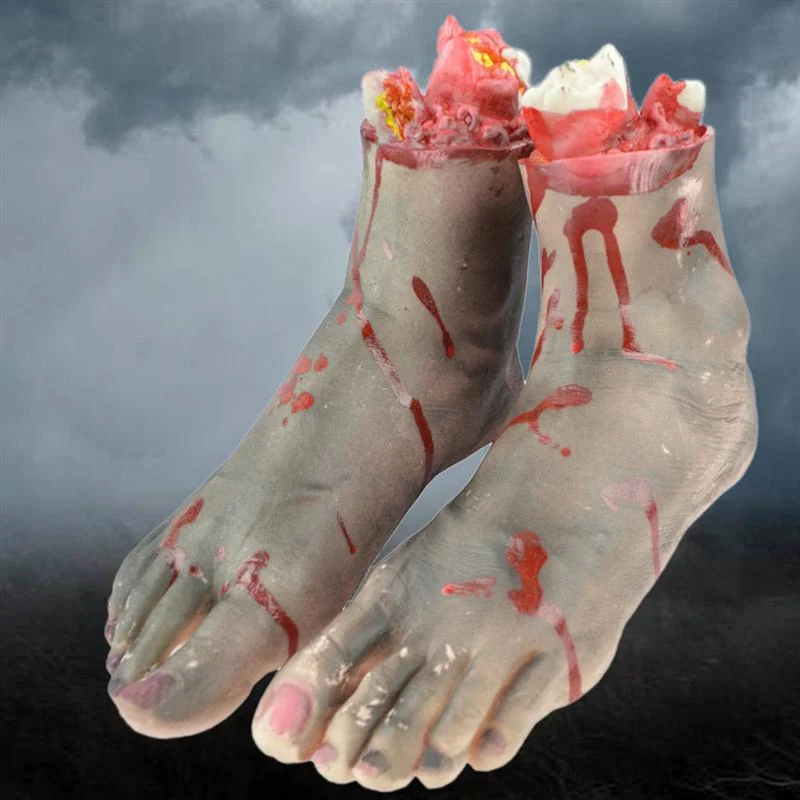 1 Pair Chopped Human Parts Scary Bloody Feet Halloween Party Decorations Prop Black Feet -  - #tag1#