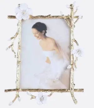 Metal Picture Frame with Flowers Gold Photo Frame