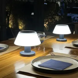 SolarisGlow™ – Solar-Powered Table Lamp