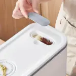 1pc Automatic Output Rice Bucket Kitchen Supplies tag1
