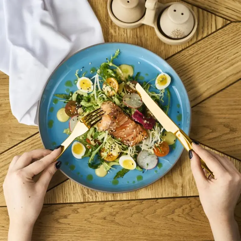 24PCS Gold Cutlery Dinner Set Tableware Cutlery Set Dishes Knives Forks Spoons Western Kitchen Dinnerware 18 93f4397b 3bb7 41c6 99f5 228ba5ca37c6