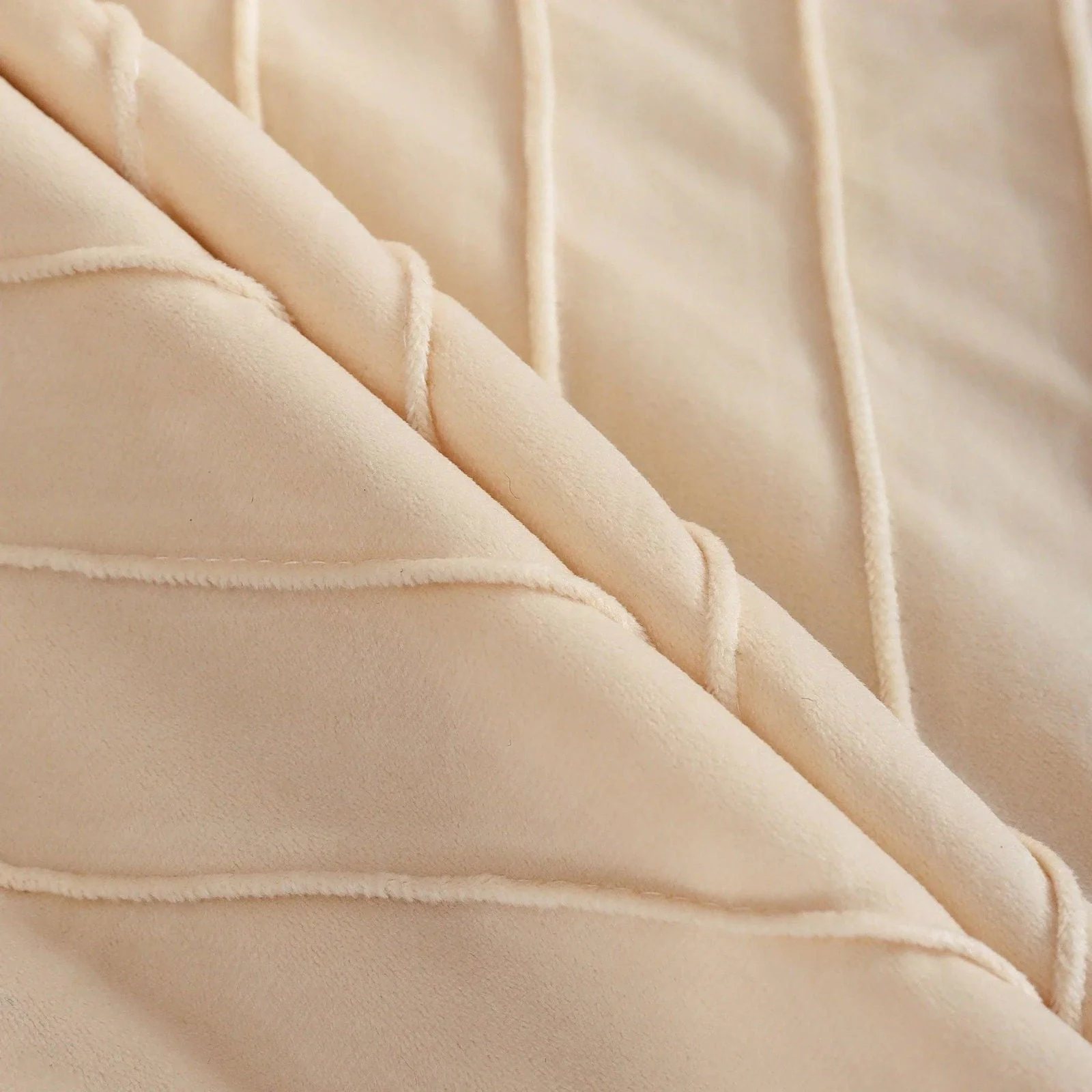 2Pcs Velvet Throw Pillow Covers 18x18 Pack of 2 with Gold Leather Decorative -  - #tag1#