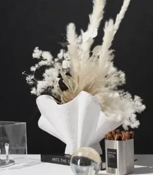 Modern Shell-Shaped Ceramic Vase - 36cm Centerpiece Vase for Home Décor