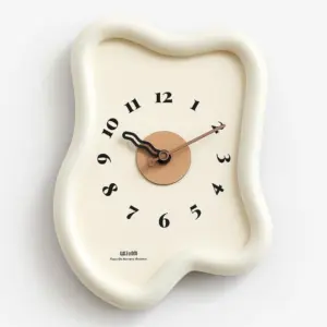 3D Distorted Wall Decoration Clock for Lounge