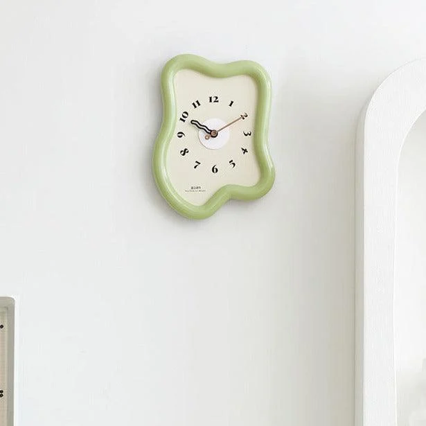 3D Distorted Wall Decoration Clock for Lounge -