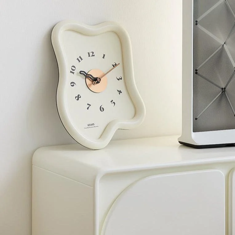 3D Distorted Wall Decoration Clock for Lounge -