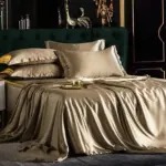 4PCS_SUPER_SOFT_Luxury_Silk_Bedding_Set_1_FLAT_SHEET_1_QUILT_COVER_2_PILLOWCASE_-_-_tag1_-4118676 4PCS SUPER SOFT Luxury Silk Bedding Set 1 FLAT SHEET 1 QUILT COVER 2 PILLOWCASE tag1
