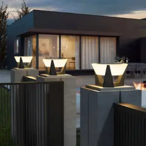 Sundial Garden Lamp - SolarGlow - Japanese Design - Luxury Lighting