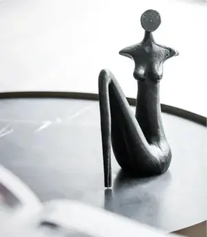 Oculus - Modern Metal Art Sculpture for Home Decor 29 cm