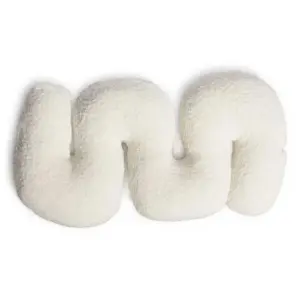 The Fur Cushion: Luxury cushion with synthetic fur look
