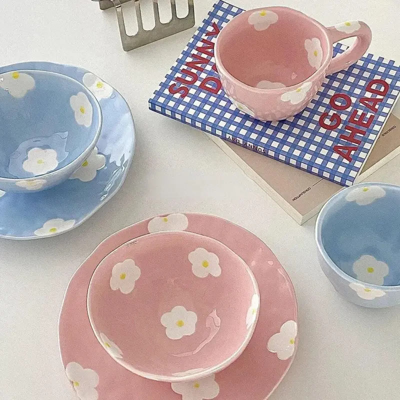 90 s Set Daisy Teacup Set