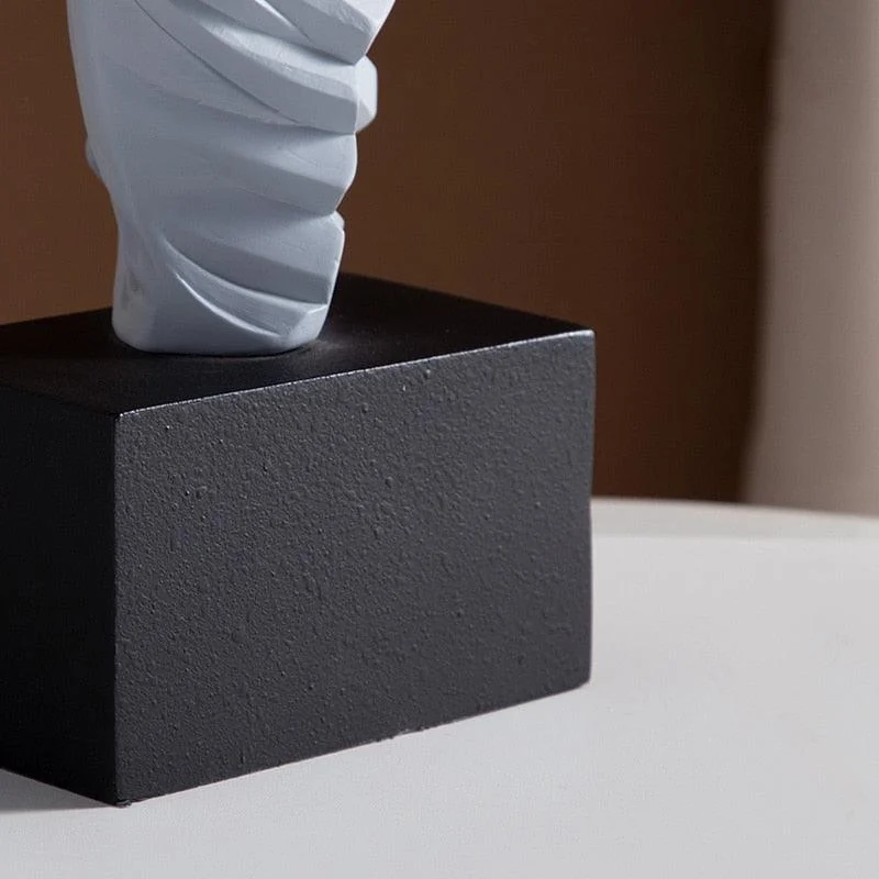 Abstract Beauty Figurine -  - #tag1#