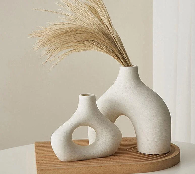 Abstract Ceramic Hollow Ring Vase For Pampas -