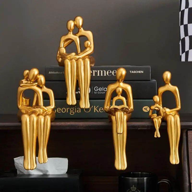 Abstract Golden Family tag1
