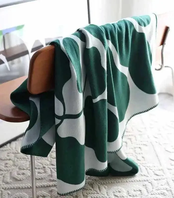 Abstract Leaf Pattern Throw Blanket Bohemian Throw Blanket Knitted  130x180 cm Green & White -  - #tag1#