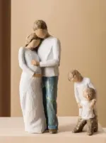 Abstract Love and Family Figurines tag1