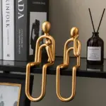 Abstract Paper Clip Decor tag1