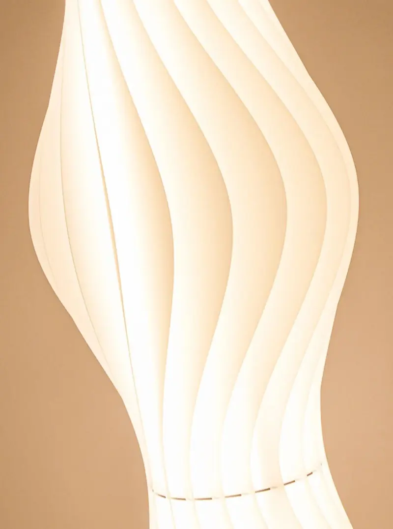 AestheticWavyDecorativeFloorLamp19