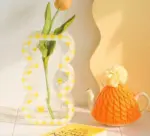 Aesthetic Daisy Acrylic Curvy Vase