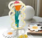 Aesthetic Daisy Acrylic Curvy Vase