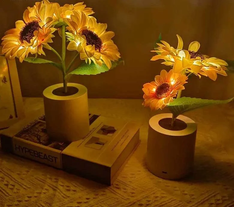 Aesthetic Rechargeable Sunflower Night Light -