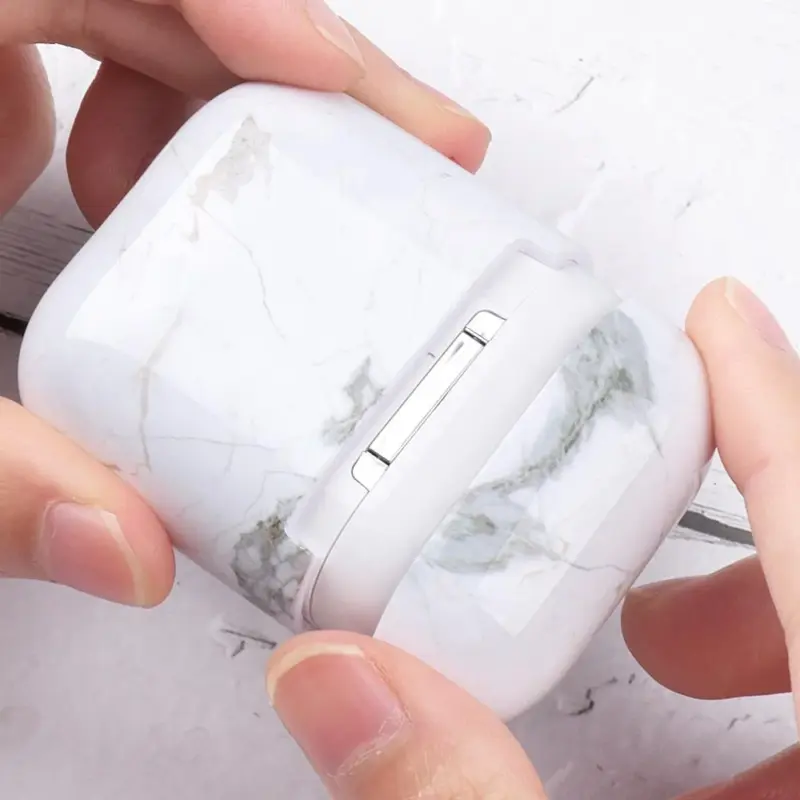 Airpods Case tag1