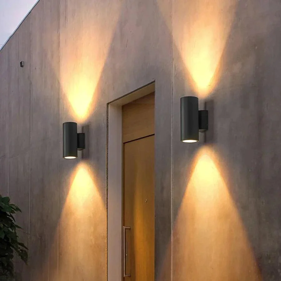 AlumiBright - wall light made of aluminum -