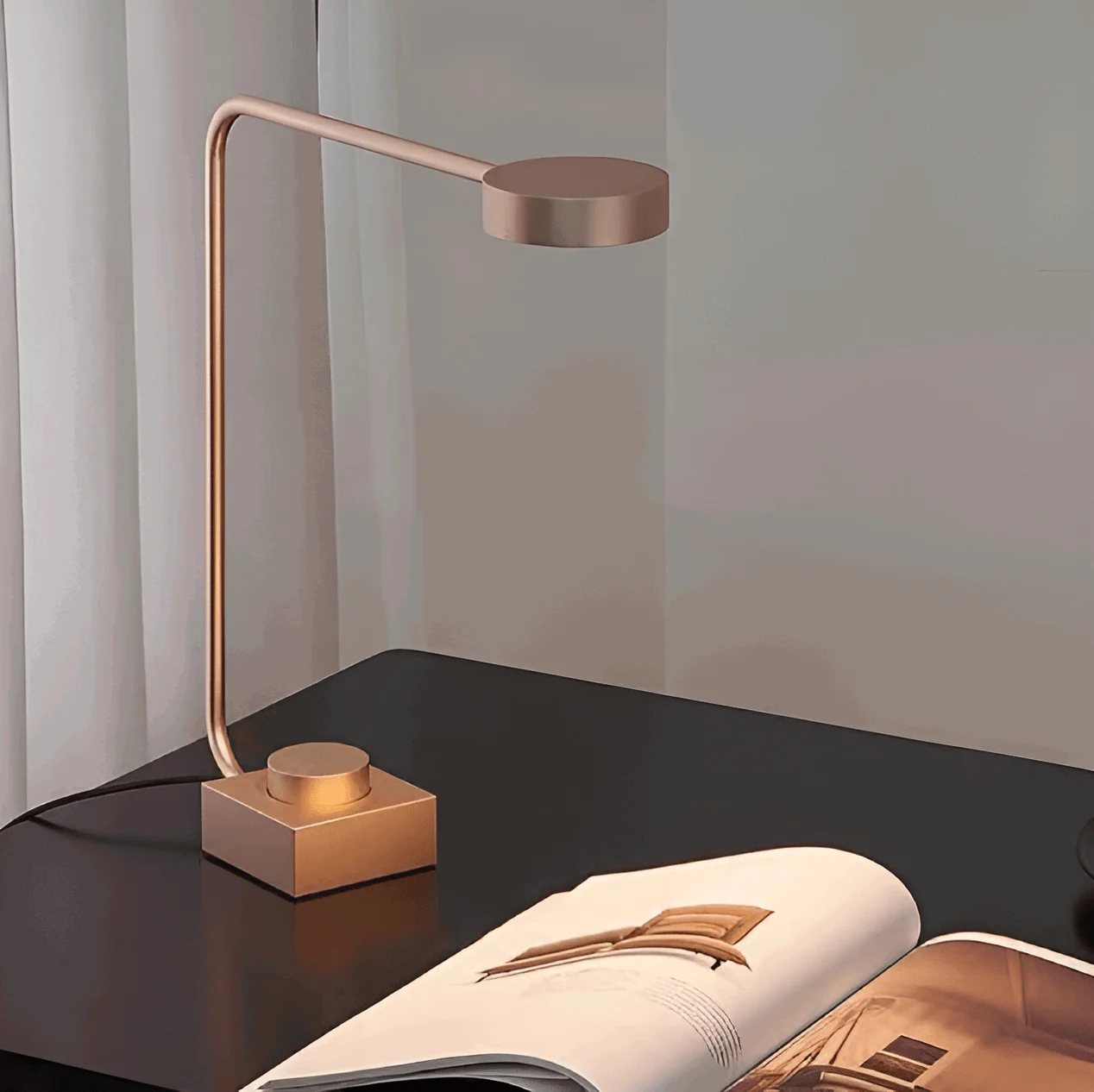 Aluminum desk lamp - Dimmable LED light with curved design -  - #tag1#