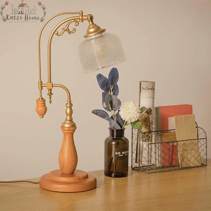 American Retro Amber Glass Vintage Flower Lamp -