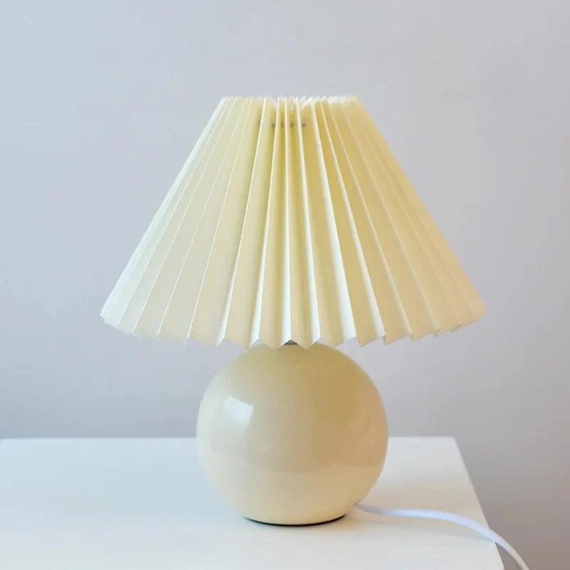 Antique Pleated - Vintage Table Lamp with Pleats -  - #tag1#