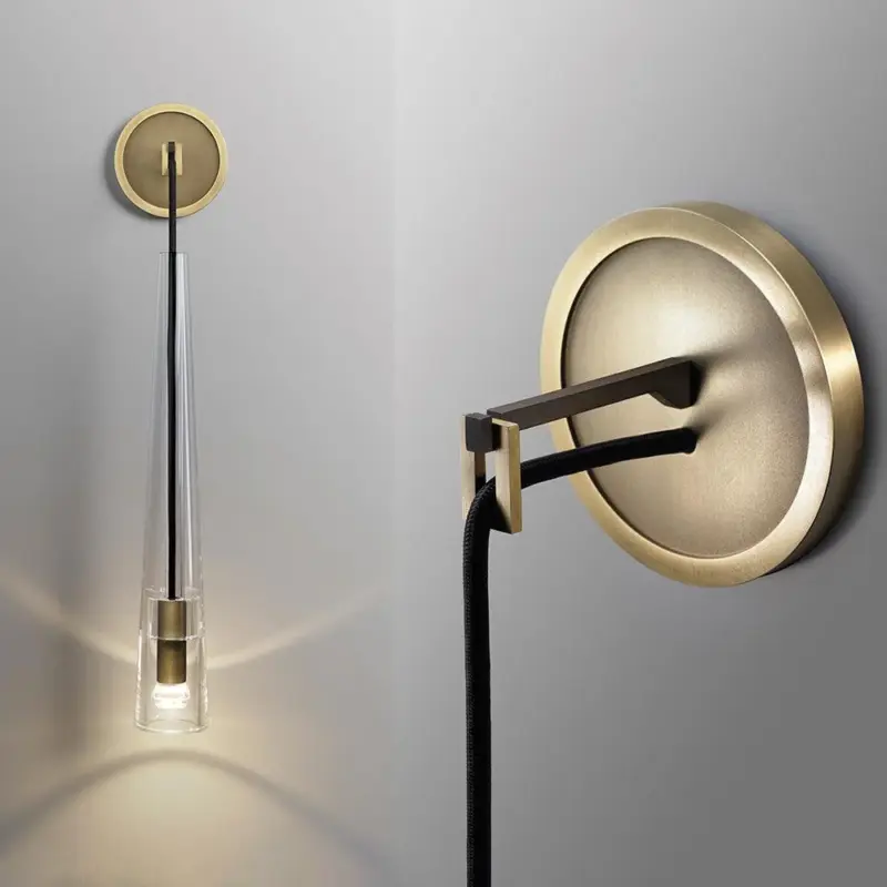 Appolonaire Sconce View 02