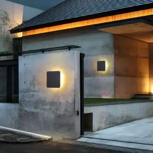 AquaGlow - Elegant waterproof LED wall light made of aluminum