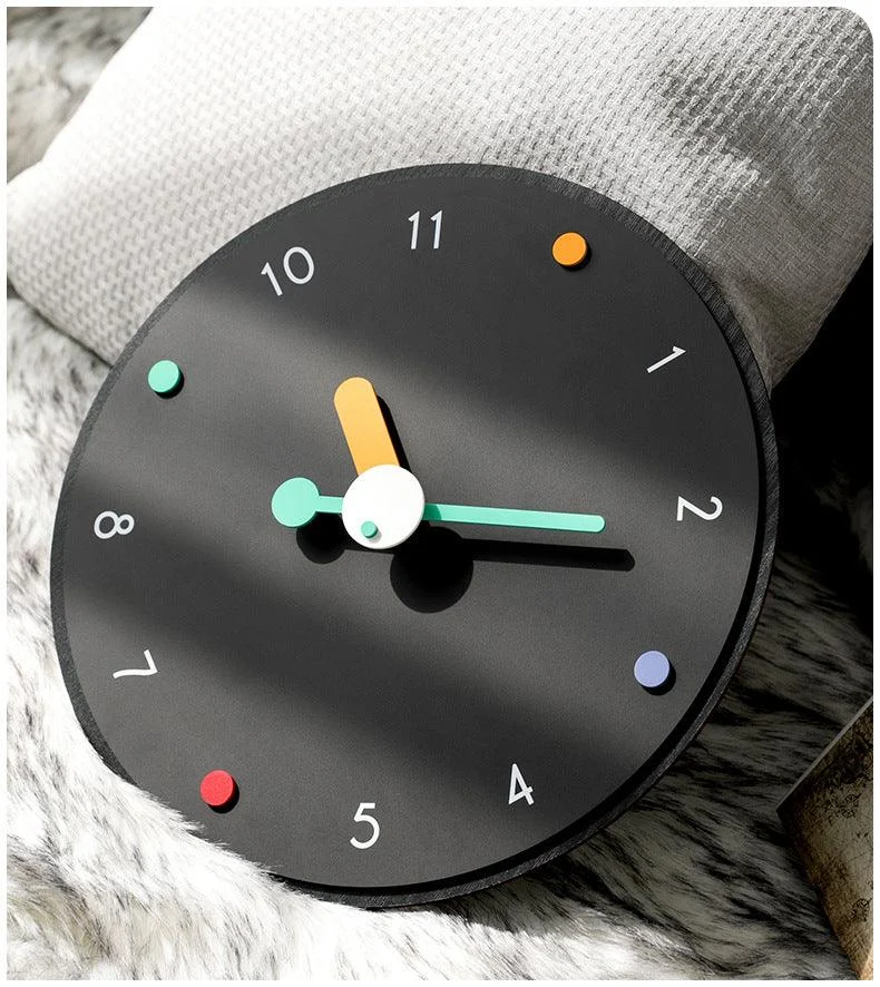 Artistic Minimalist Silent Wall Decorative Clock -