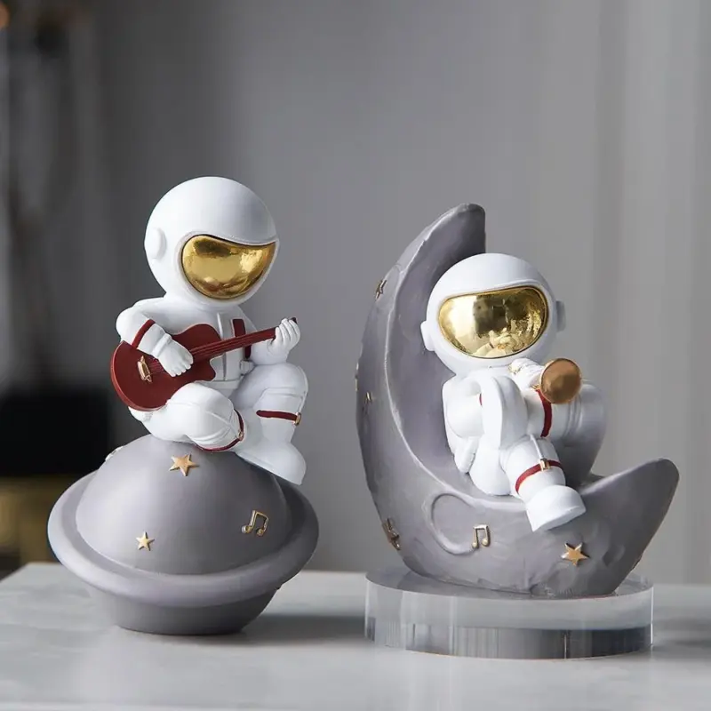 Astronaut Band Figurine tag1