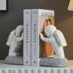 Astronaut_Book_Stand_-_-_tag1_-4137853 Astronaut Book Stand tag1