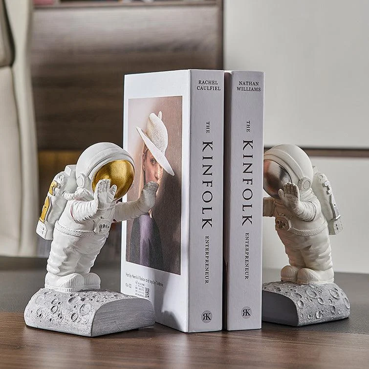 Astronaut Book Stand -  - #tag1#