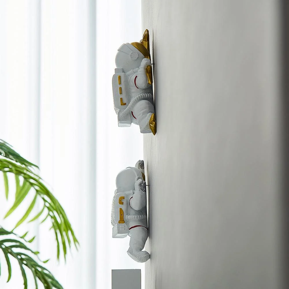 Astronaut Climbers -  - #tag1#