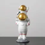 Astronaut_Family_Decorative_Figurine_-_-4129787 Astronaut Family Decorative Figurine
