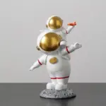 Astronaut_Family_Decorative_Figurine_-_-4129797 Astronaut Family Decorative Figurine