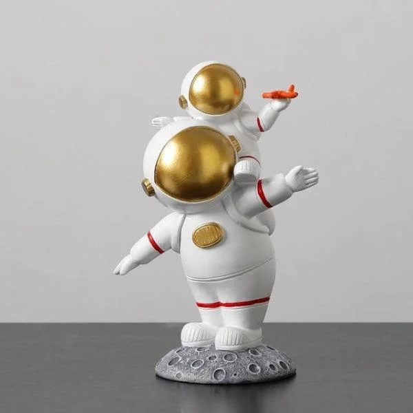 Astronaut Family Decorative Figurine -